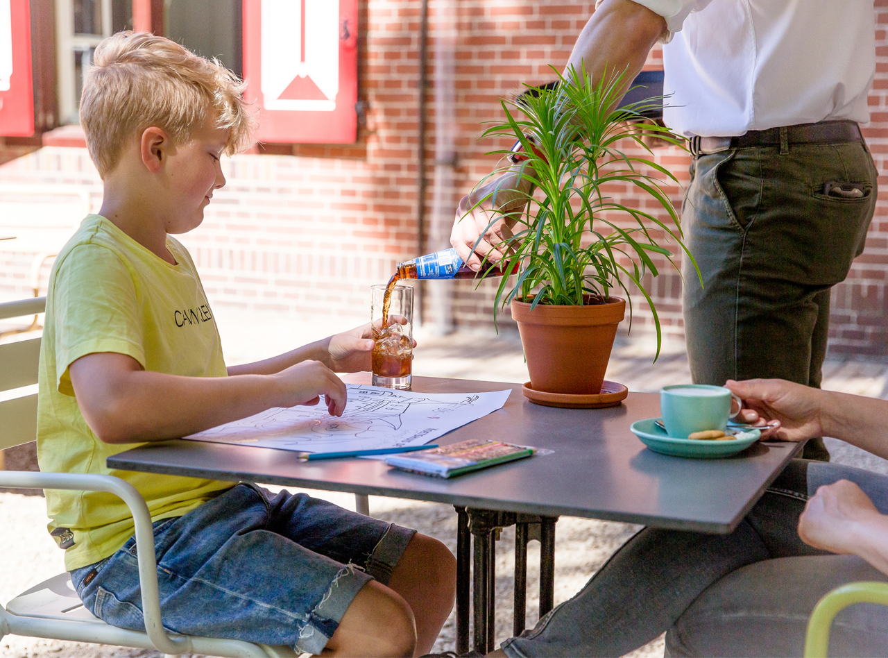 Koetshuis_figuranten_RV_PureMoments-1425_header